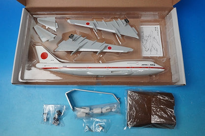 1:200 B747-400 Japanese Government Aircraft #20-1101 20-1101W EVER RISE airplane model