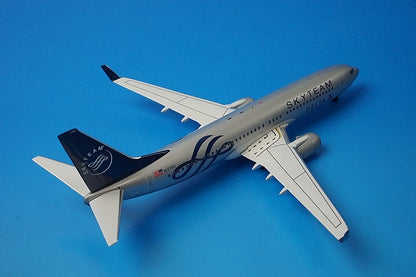 1:200 B737-800 Delta SkyTeam N3765 IF7380611 INFLIGHT airplane model