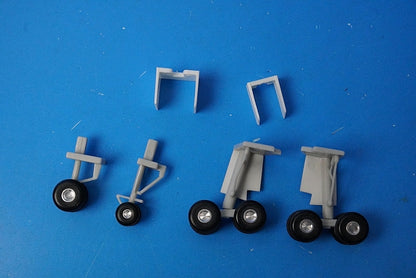 1:200 Landing Gear Set for A340 with Rubber Tires *Body Only 5286 Hogan airplane model