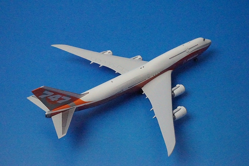 1:400 B747-8i Boeing House Color Rollout Sunrise Livery N6067E *Stand included 10523 Phoenix airplane model