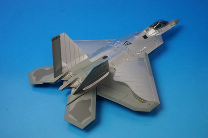 1:72 F-22 Raptor 422nd Test and Evaluation Squadron Chrome Paint HA2823 Hobby Master airplane model