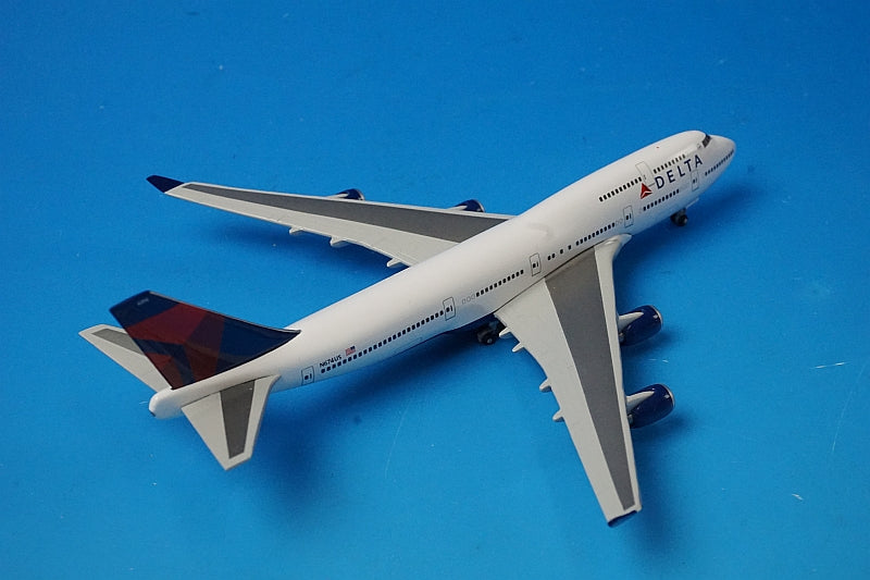 1:500 B747-400 DELTA N674US 506915-002 Herpa