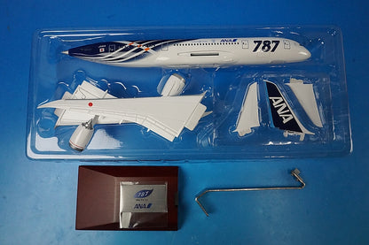 1:200 B787-8 ANA Dreamliner 1st aircraft introduced JA801A ANA airplane model