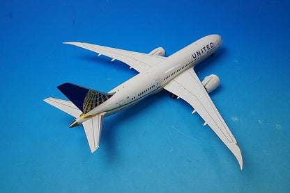 1:200 B787-8 United N20904 XX2915 JC Wings airplane model