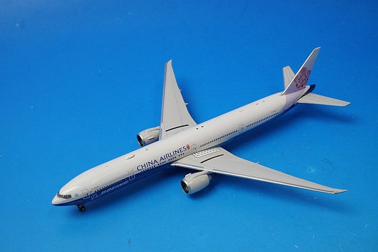 1:400 B777-300ER China Airlines Boeing House Color Plum Blossom B-18007 04092 Phoenix airplane model