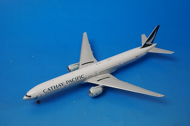 1:400 B777-367 Cathay Pacific B-HNQ 04650 Phoenix airplane model