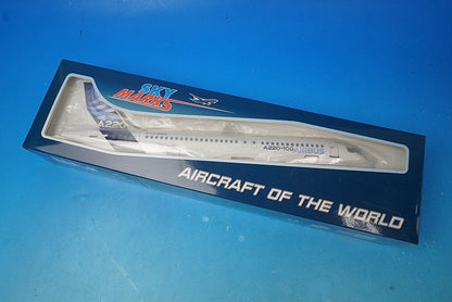 1:100 A220-100 Airbus House Color C-FFDO SKR957 SKYMARKS airplane model