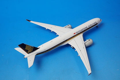 1:400 A350-900 Singapore 9V-SMA 359101 Gemini Star airplane model
