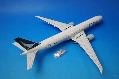 1:200 B777-300ER Cathay Pacific Oneworld B-KQN WB-777-3-015 JFox Models  airplane model