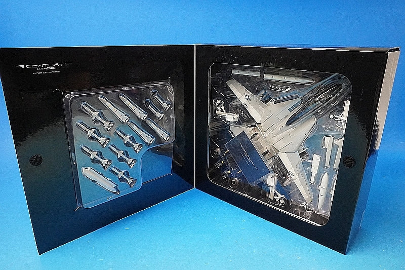 1:72 F-14A Tomcat USN Jolly Rogers aboard the aircraft carrier Nimitz AJ203 001622 CENTURY WINGS