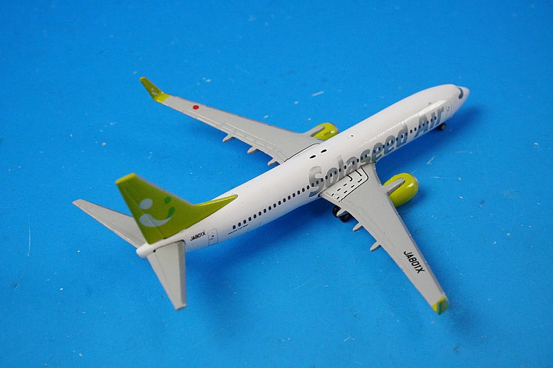1:500 B737-800 Solaseed Air JA801X 530989 Herpa airplane model