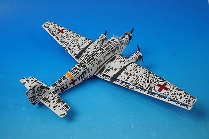 1:72 Junkers Ju-52/3M GAF Ambulance Aircraft Stalingrad Winter 1942 BJ YD AA36911 Corgi airplane model