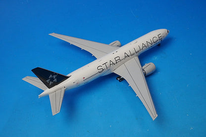 1:400 B777-200ER United Star Alliance N77022 72001 NG Model airplane model