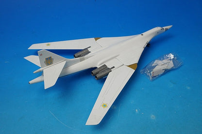 1:200 Tupolev Tu-160 Blackjack Ukrainian Air Force 184th Heavy Bomber Aviation Regiment Priluky Air Base #10 570824 Herpa