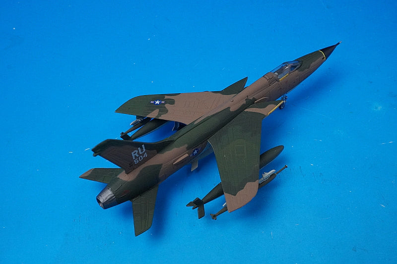 1:144 F-105D Thunderchief, U.S. Air Force, 355th Tactical Fighter Wing, 357th Tactical Fighter Squadron, Takley Air Base, RU/#60-0504 AV440027 Avionics