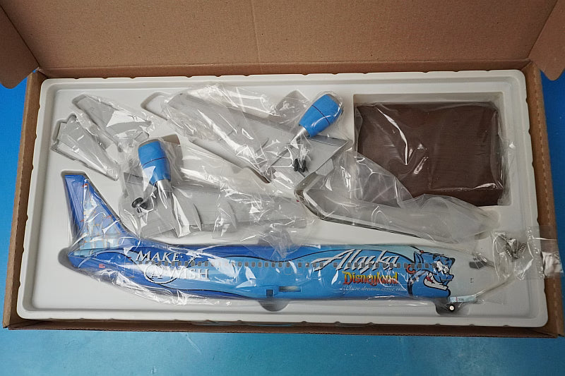 1:100 B737-400 Alaska MAKE A WISH Disneyland N706AS 73706 Everrise airplane model