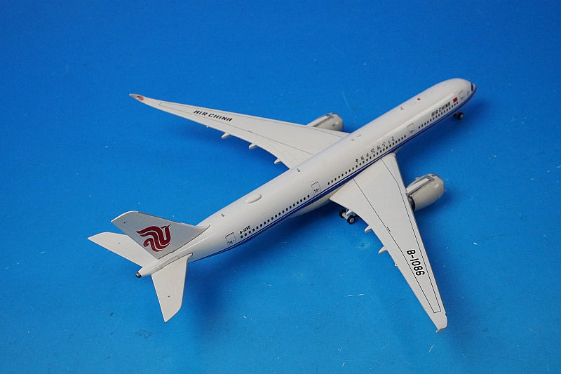 1:400 A350-900 Air China B-1086 AV4015 Aviation airplane model