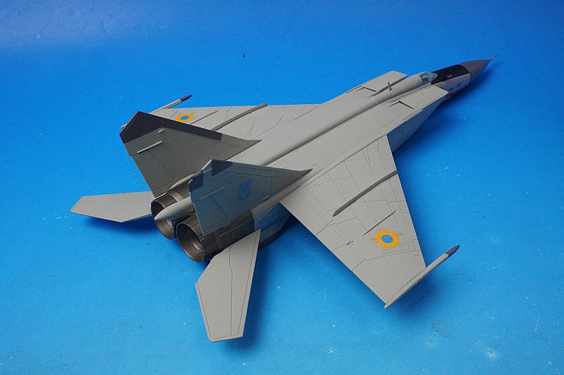 1:72 MiG MIG-25PD Foxbat E Ukrainian Air Force 146th Tactical Fighter Regiment Vasylkyiv Air Base #49 HA5606 Hobby Master airplane model