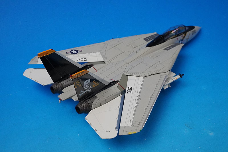 1:72 F-14A US Navy Fighter Squadron 84 Jolly Rogers, based on the aircraft carrier USS Nimitz AJ200 #160393 HA5203 Hobby Master airplane model