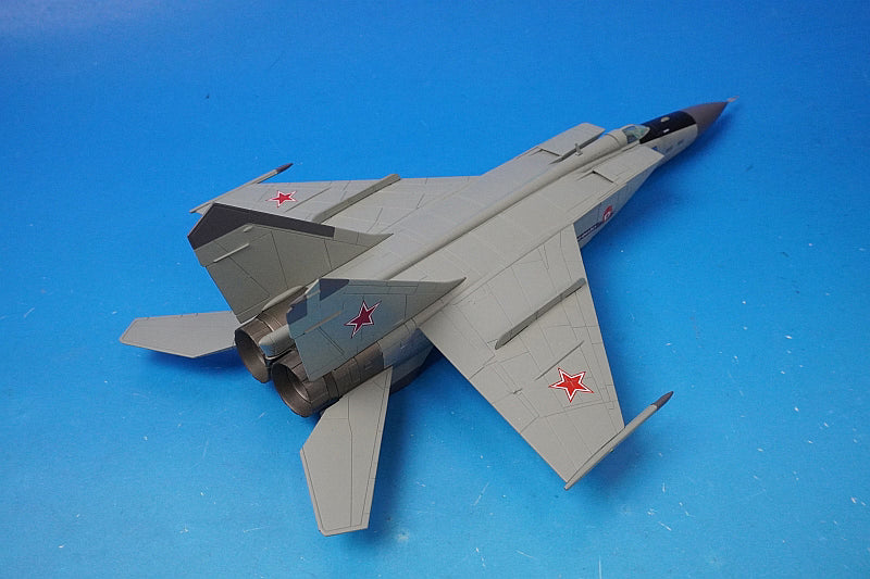 1:72 MiG-25PDS Soviet Air Defense Forces 146th Guards Fighter Aviation Regiment Vasilykiyv Air Base #59 HA5604 Hobby Master airplane model