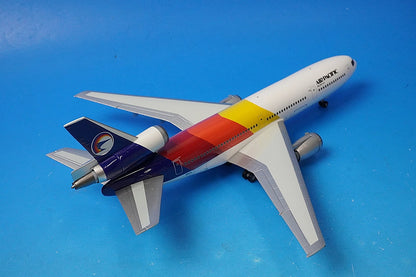 1:200 DC-10-30 Air Pacific N821L IFDC100718 Inflight airplane model