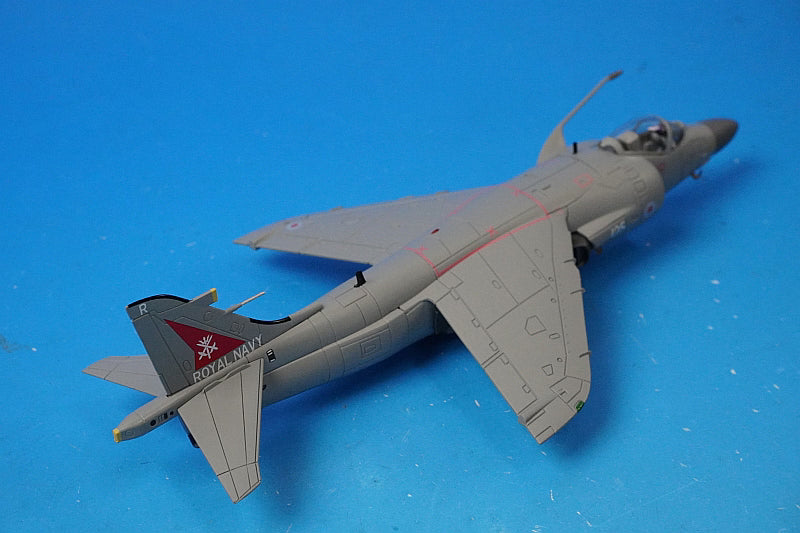 1:72 Sea Harrier FA-2, British Royal Navy, equipped with Sea Eagle anti-ship missiles, 2002, ZH804 HA4107 Hobby Master airplane model