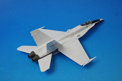 1:72 F/A-18A NASA Armstrong Flight Research Center Chase Plane, Edwards Air Force Base, N850NA/#161703 HA3563 Hobby Master airplane model
