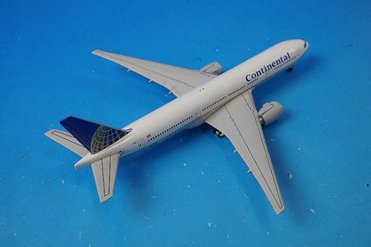 1:400 Boeing 777-200 Continental N77006 GJCOA376 Gemini