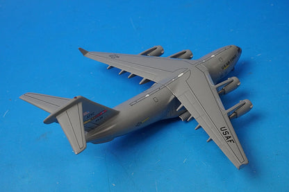 1:400 C-17 Globemaster, U.S. Air Force, March Air Force Base GMUSA015 Gemini