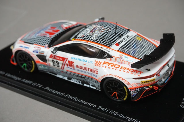 1:43 SPARK SG552 Aston Martin Vantage AMR GT4 Performance 24H Nurburgring 2019 #68