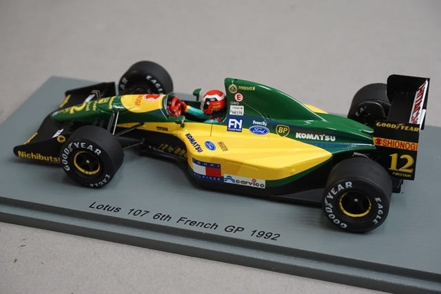 1:43 SPARK S5356 Lotus 107 6th France GP 1992 #12 model car