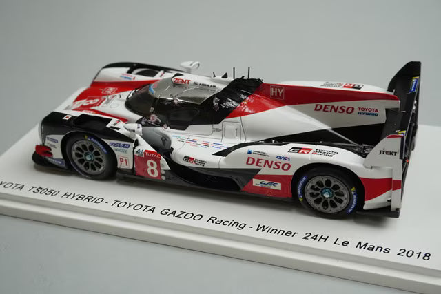1:43 SPARK 43LM18 Toyota TS050 Hybrid TOYOTA GAZOO Racing Le Mans Winner 2018 #8