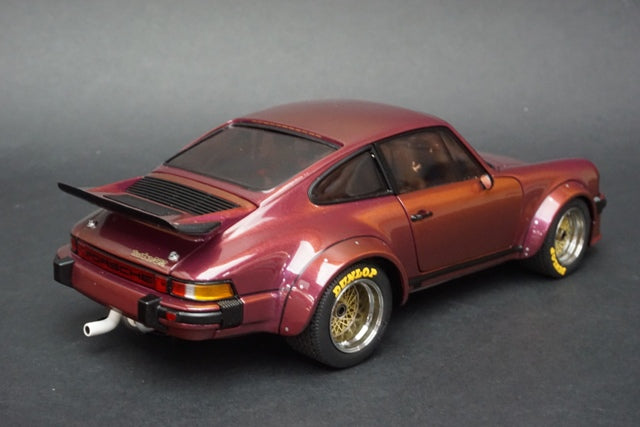 1:18 EXOTO STANDOX INTERLAGOS FIRE Porsche 934 RSR Works Prototype 1976model car