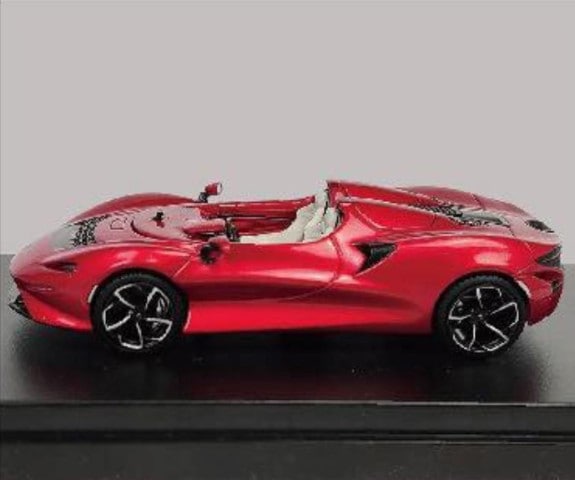 LCD 1:64 McLaren Elva Red