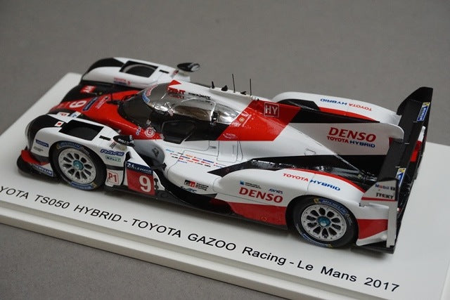 1:43 SPARK S5805 Toyota TS050 Hybrid #9 LM 2017 TOYOTA GAZOO Racing model car