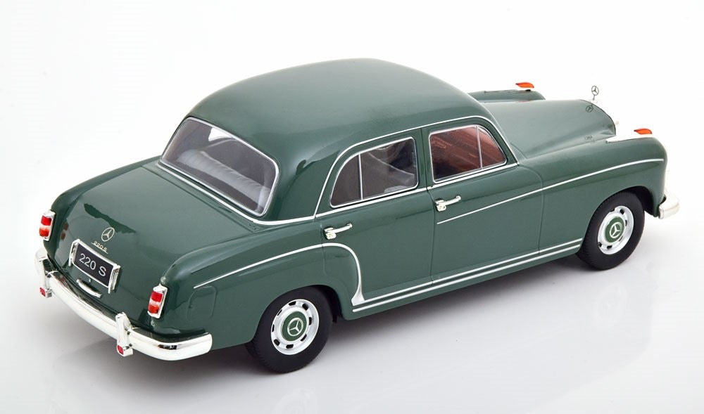 KKDC180326 KK scale 1:18 Mercedes 220S Limousine 1956 green