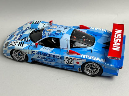 1:18 AUTOart 89876 Nissan R390 GT1 1998 Le Mans 24 Hours 3rd Overall  #32  Kazuyoshi Hoshino/Aguri Suzuki/Masahiko Kageyama