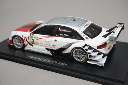 1:43 SPARK S2514 Audi A4 DTM Last Racing 2009 #8 model car