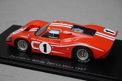 1:43 SPARK 43LM67 Ford GT Mk4 Le Mans 24h winner 1967 #1 model car