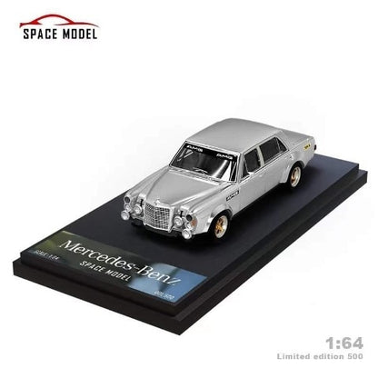 SPACE MODEL 1:64 Mercedes Benz 300SEL AMG Silver