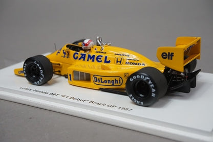 1:43 SPARK TR011 Lotus Honda 99T F1 Debut Brazilian GP Satoru Nakajima 1987 #11 CAMEL