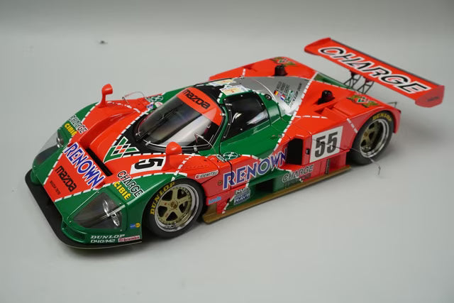 1:18 AUTOart 89142 Mazda 787B Le Mans Winner 1991 #55 with Trophy