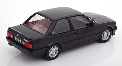 KKDC180743 KK scale 1:18 BMW 325i E30 M Paket 1 1987 Black