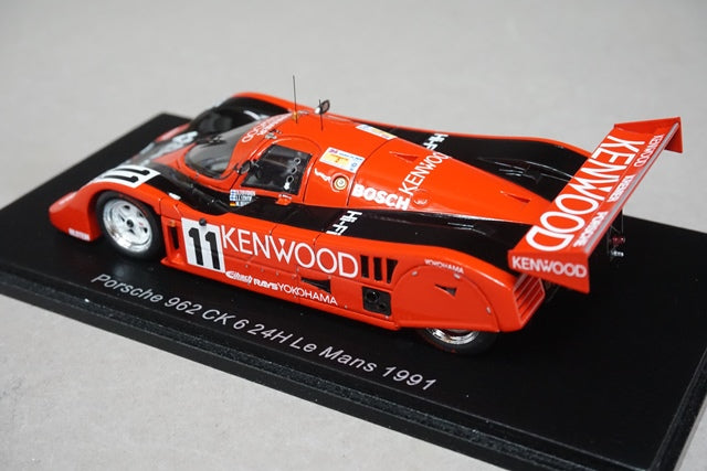 1:43 SPARK S9885 Porsche 962 CK 6 Le Mans LM 24h 1991 #11