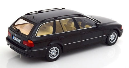 KKDC181083 KK scale 1:18 BMW 520i E39 Touring 1997 Black Metallic