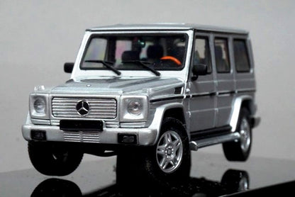 1:43 AUTOart 56111 Mercedes-Benz Gwagon LWB 80s-90s Brilliant Silver Metallic