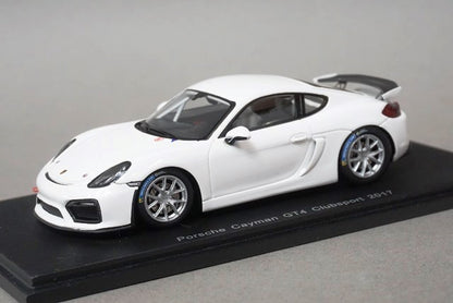 1:43 SPARK S5200 Porsche Cayman GT4 Clubsport 2017 White model car