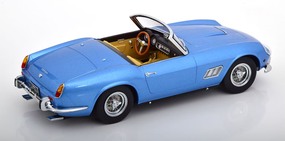 KKDC181044 KK scale 1:18 Ferrari 250 California Spyder 1960 light blue-metallic