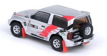 IN64-EVOP-RASIL INNO MODELS 1:64 Mitsubishi Pajero Evolution "RALLIART" Silver