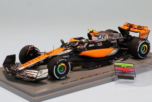 S8593 Spark 1:43 McLaren MCL60 #4 McLaren 2nd place UK British GP 2023 L. Norris with pit board
